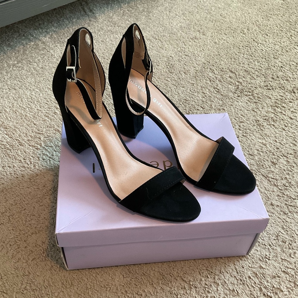 NEW Black Bella Madden Girl Heels